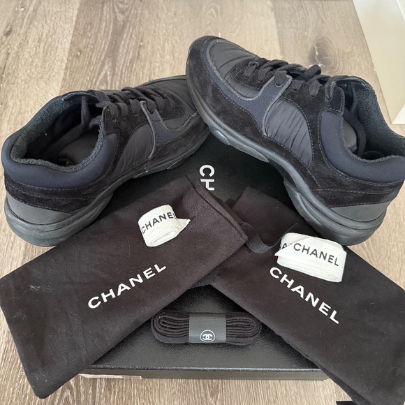 Chanel sneakers - Picture 1 of 5